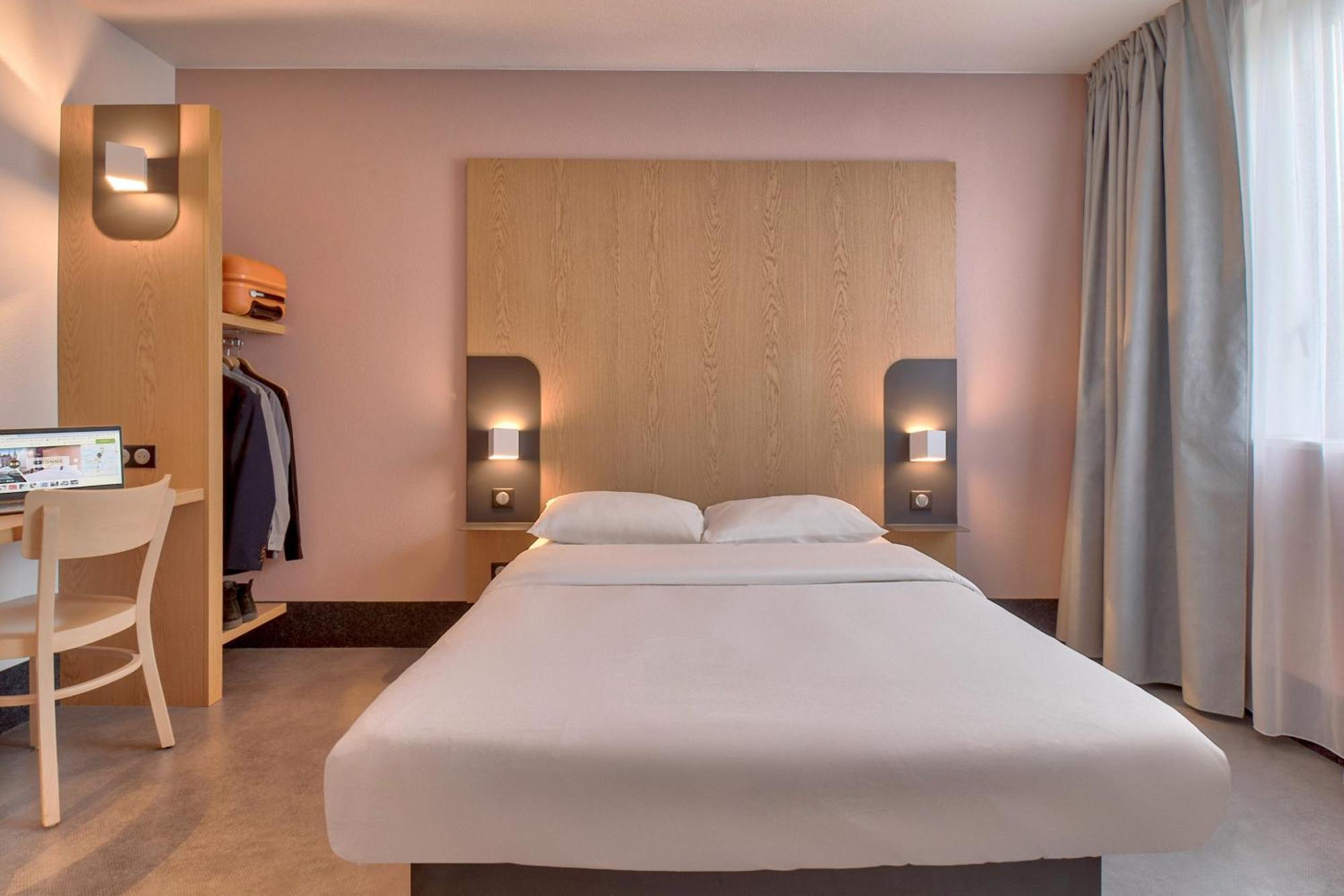 B&B Hotel Bayonne Тарно Экстерьер фото