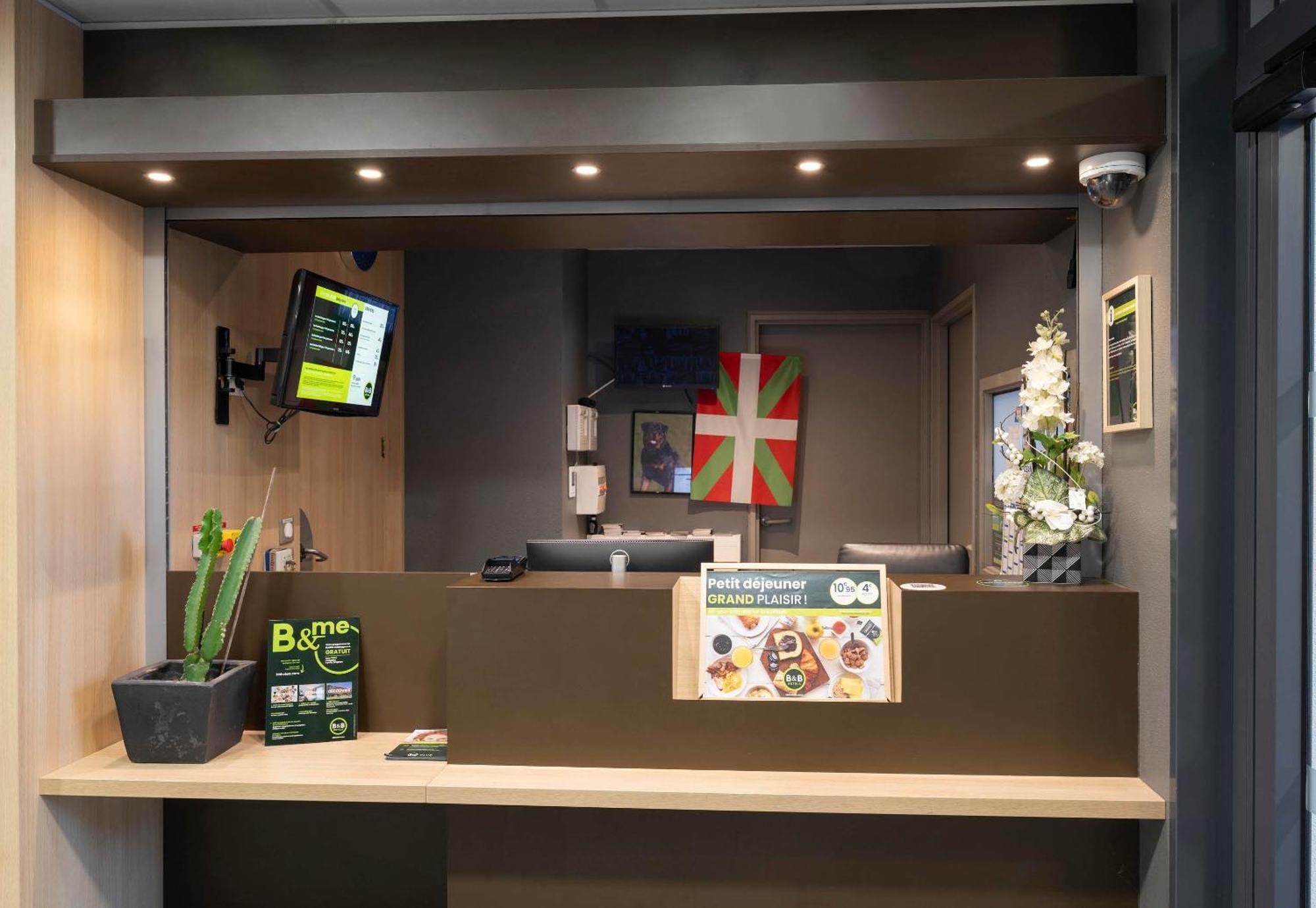 B&B Hotel Bayonne Тарно Экстерьер фото